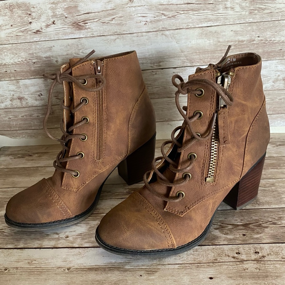 Madden Girl Woosterr Ankle Bootie 6.5